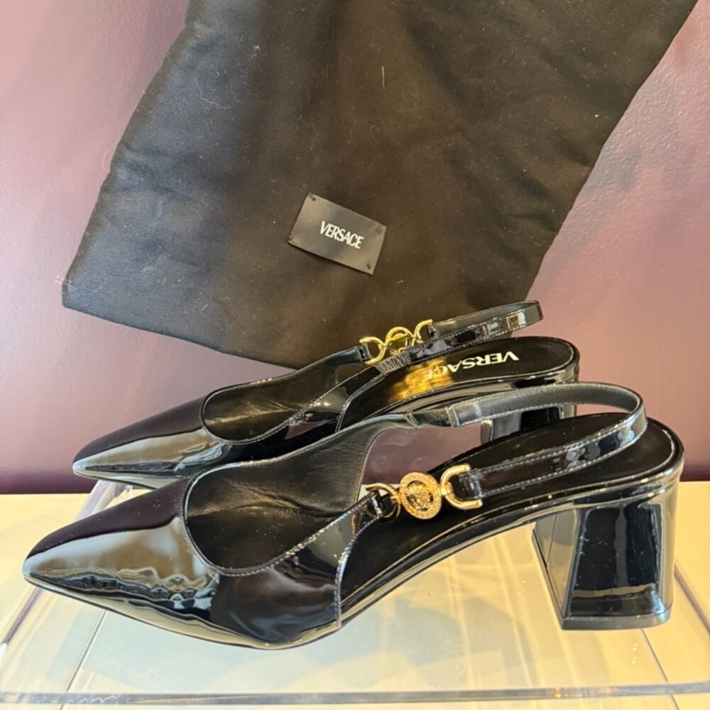Versace Slingback Pump ‘95 Black Patent Medusa Block Heel, Size US 8/ EU 38